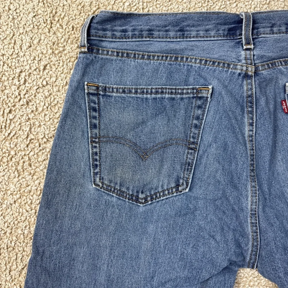Levi's 505 Regular Fit Jeans 36x29 Men's Blue Medium Wash Straight Leg Denim